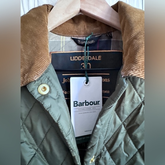 Barbour Olive Quilted Puffer Coat with Brown Trim - Picture 4 of 13